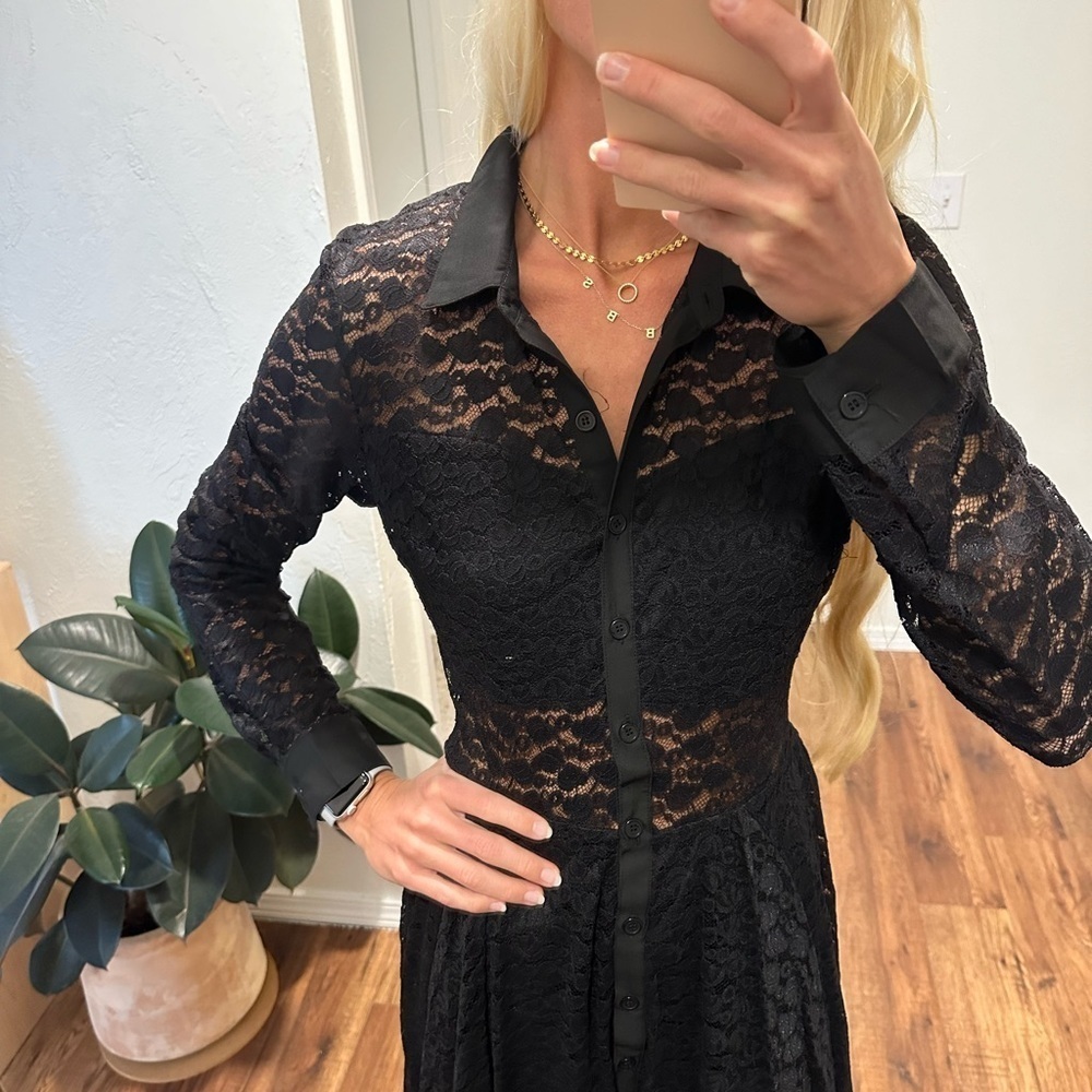 🌟SALE🌟 Black lace dress​​​​​ - Picture 4 of 8